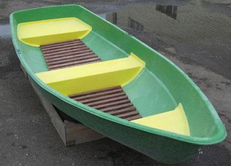 Компоновка кокпита лодки «Catran 410»