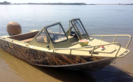 Вариант лодки «RusBoat 45» 2010 года выпуска