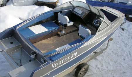 Компоновка лодки «Vortex 570»