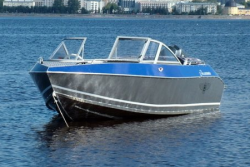 Моторная лодка «Волжанка 51»