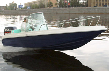 Корпус лодки Стрингер 450