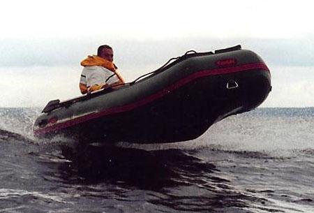 Надувная ПВХ лодка «Combat 360» серии «Корсар»