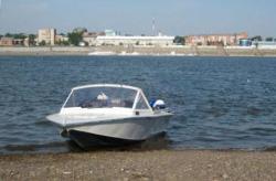 Моторная лодка «Томь 475»